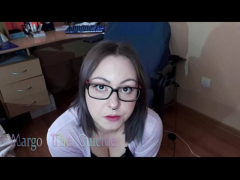 ❤️ Ọmọbinrin ti o ni gbese pẹlu awọn gilaasi buruja Dildo jinna lori Kamẹra ❤❌ ni% yo.91sesex101.top